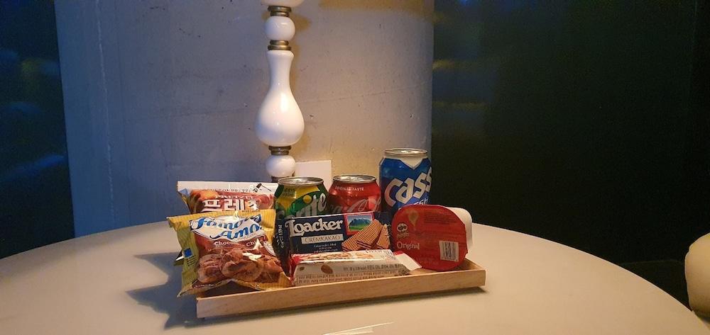 Eldis Regent Hotel Daegu Buitenkant foto