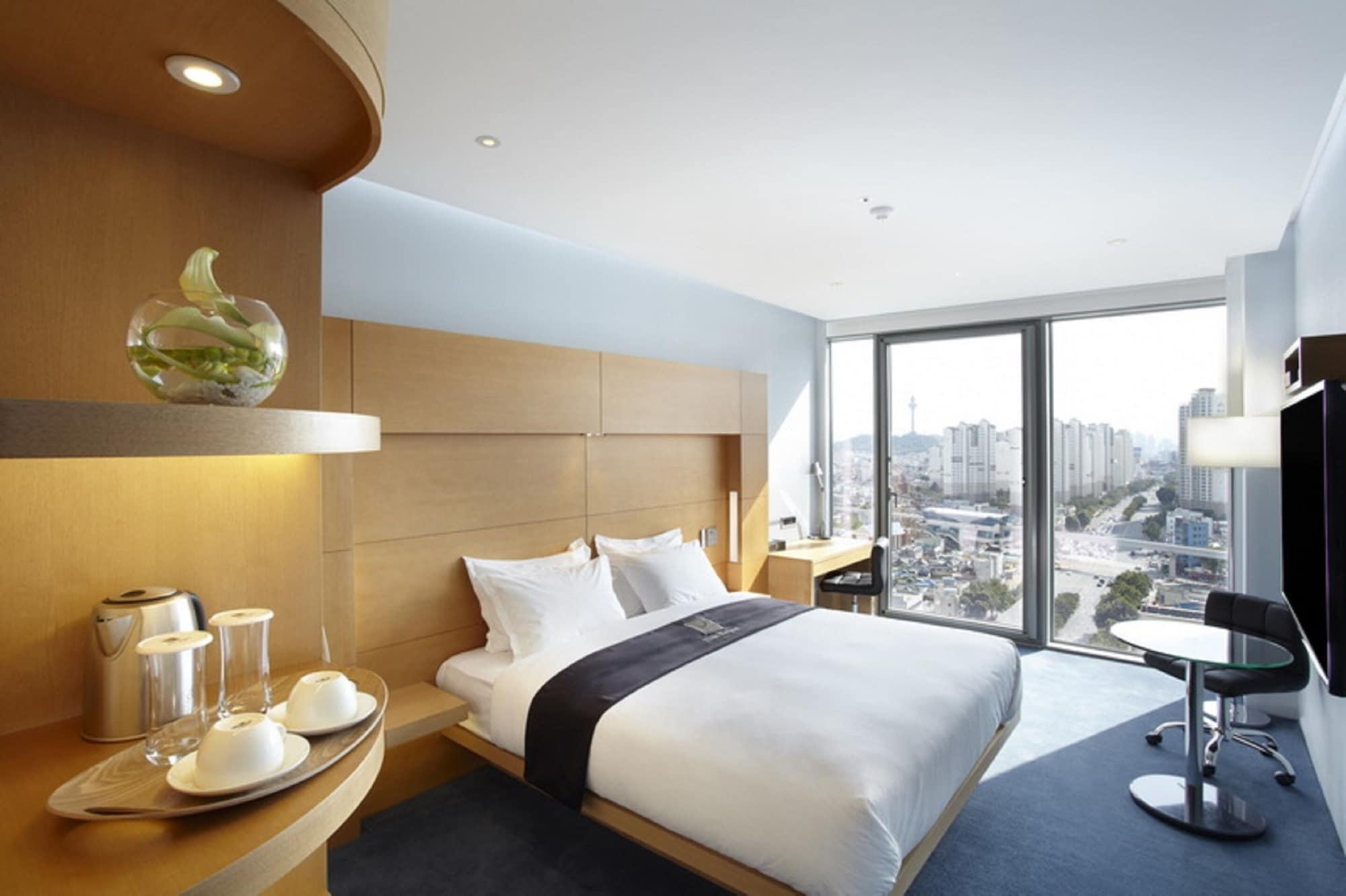 Eldis Regent Hotel Daegu Buitenkant foto